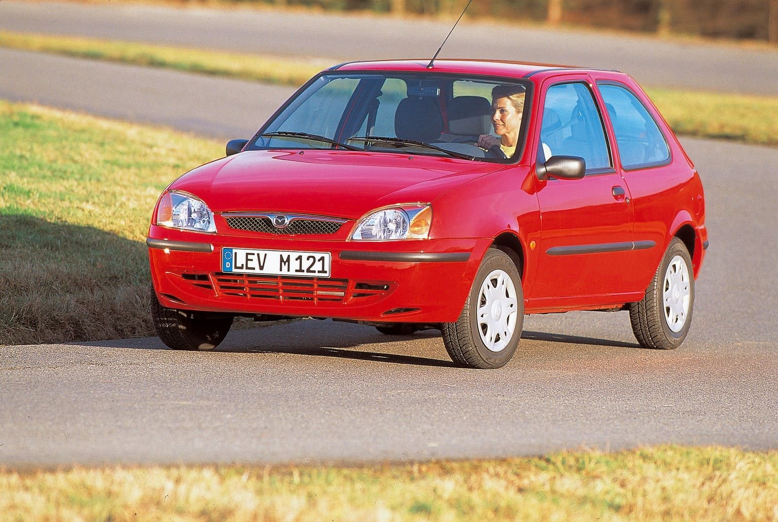 1991 - MAZDA 121, foto 14