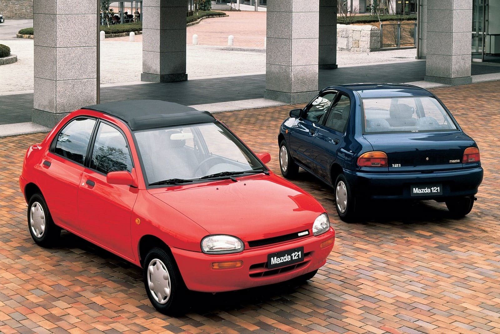 1991 - MAZDA 121, foto 18