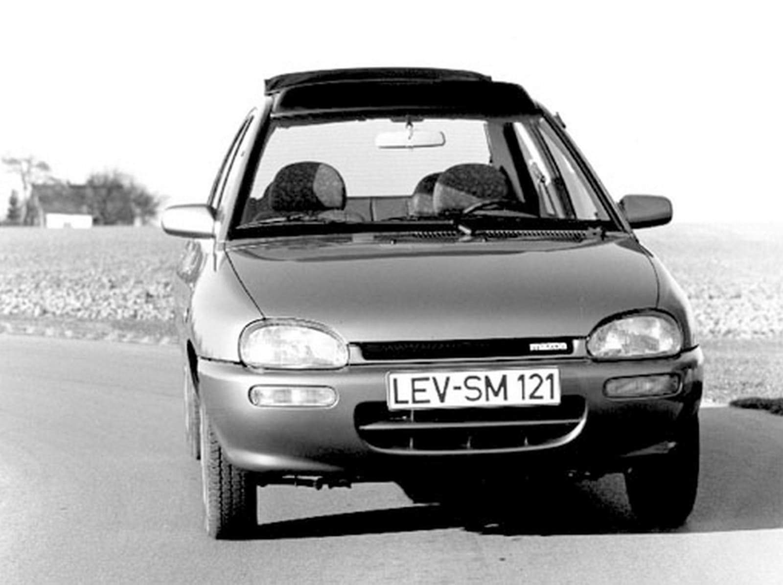 1991 - MAZDA 121, foto 20