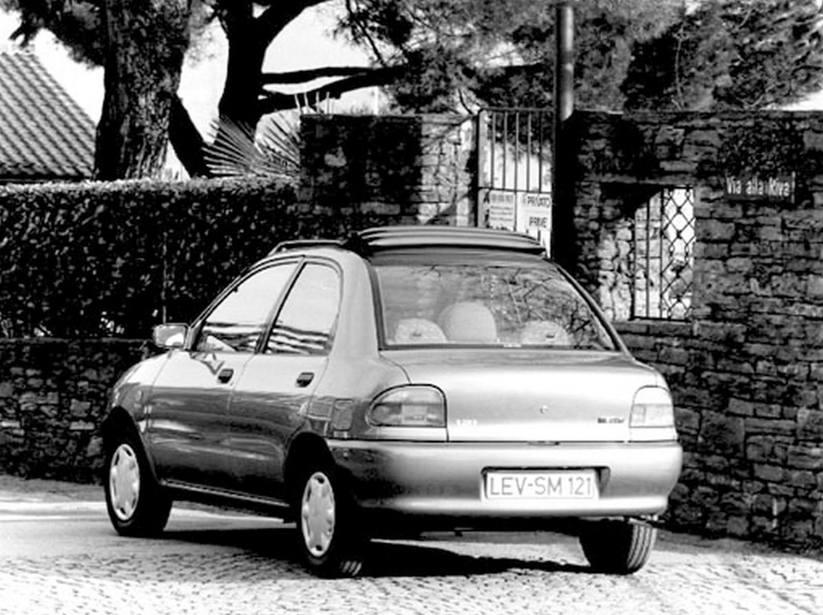 1991 - MAZDA 121, foto 21