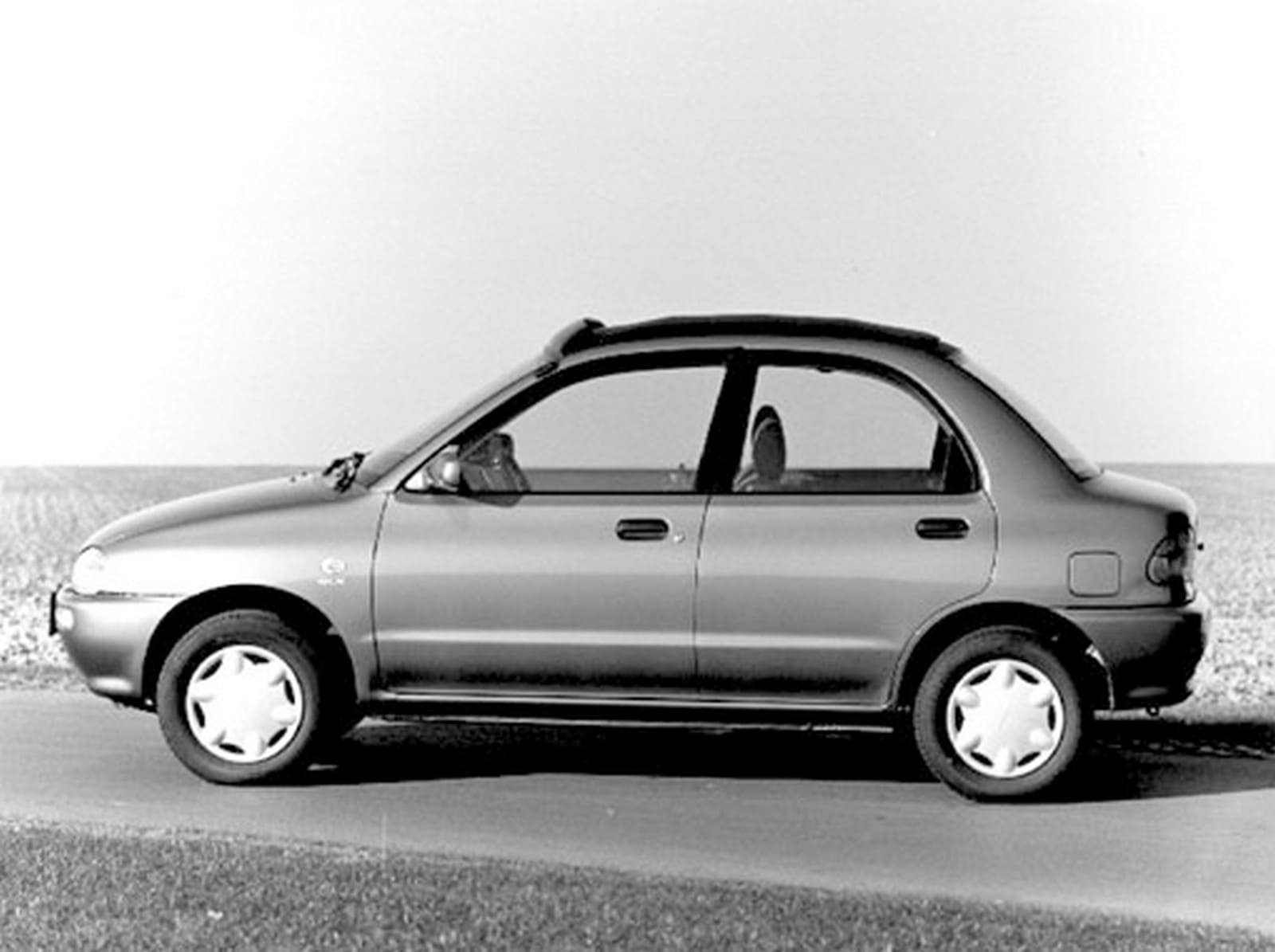 1991 - MAZDA 121, foto 22