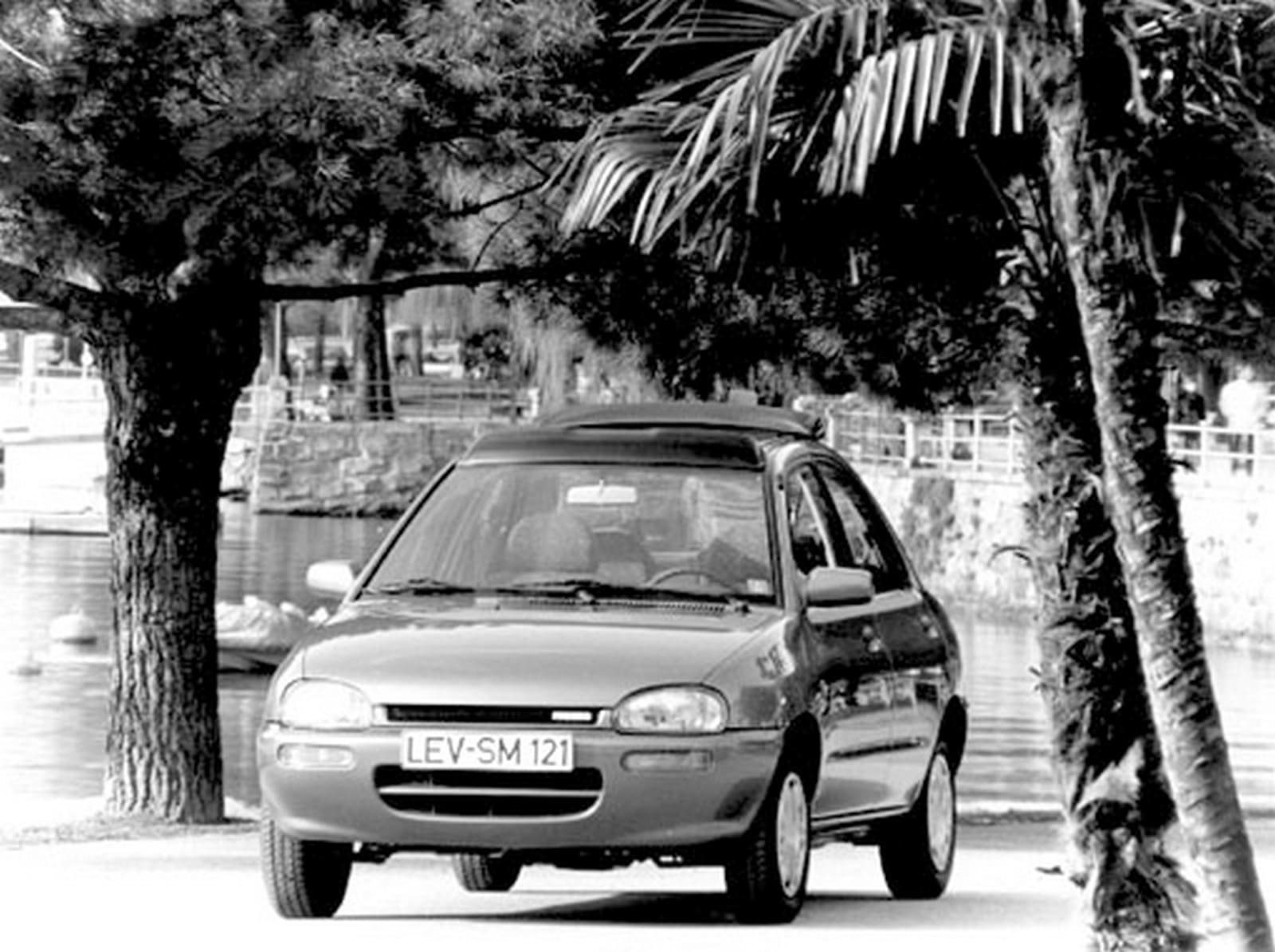1991 - MAZDA 121, foto 24