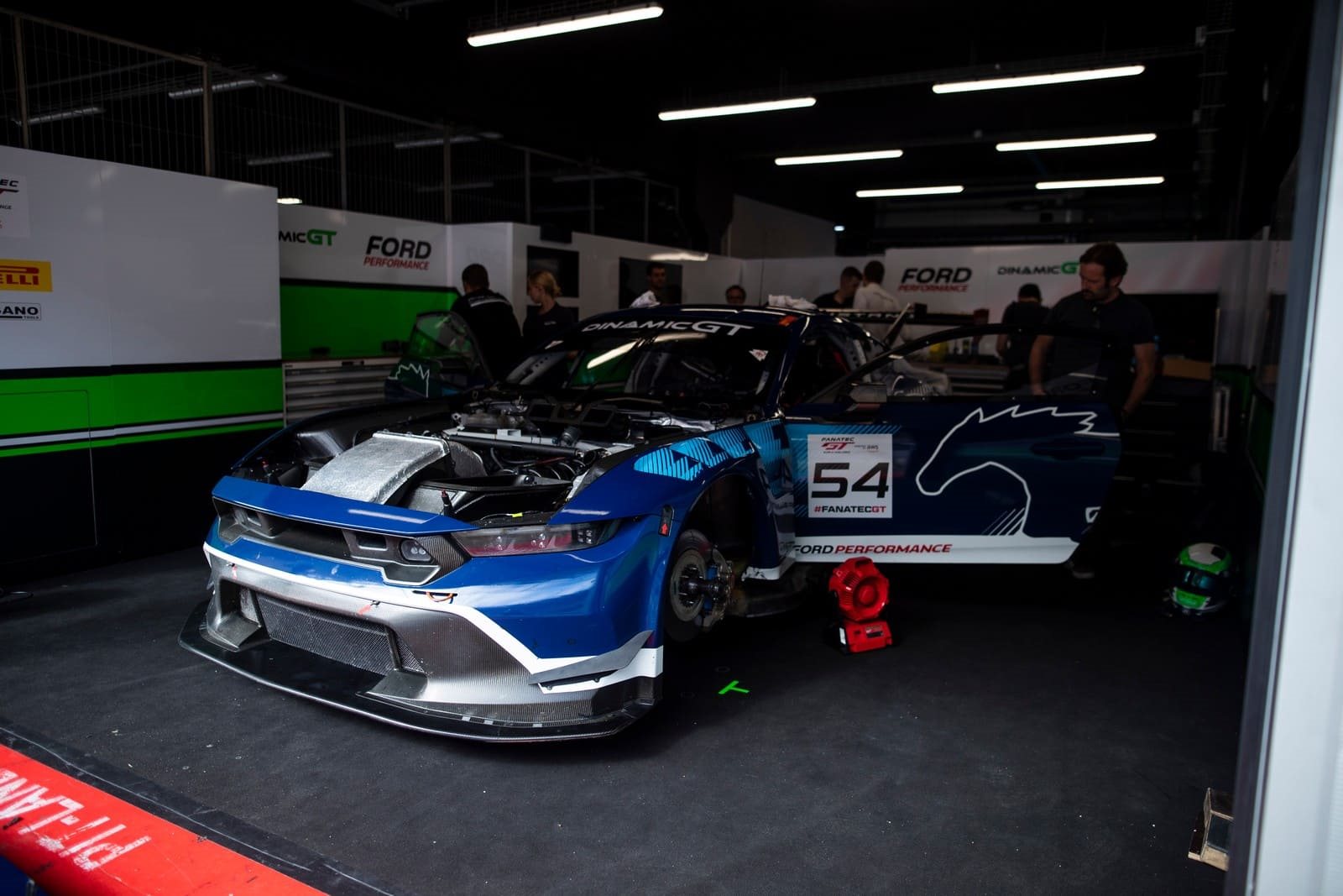 2024 - FORD MUSTANG GT3 TESTING AT BARCELONA, foto 32