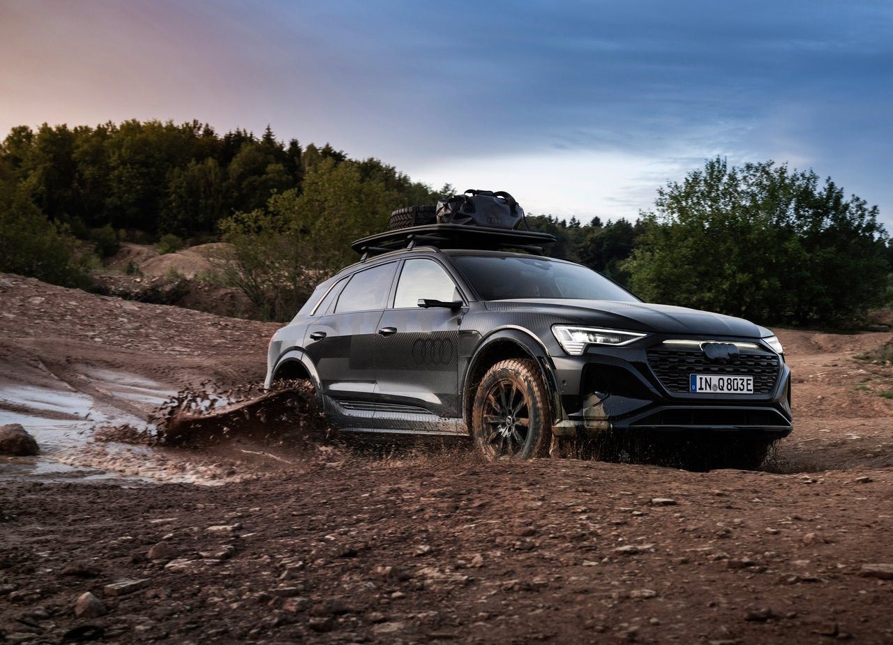 2024 - AUDI Q8 E-TRON EDITION DAKAR, foto 5