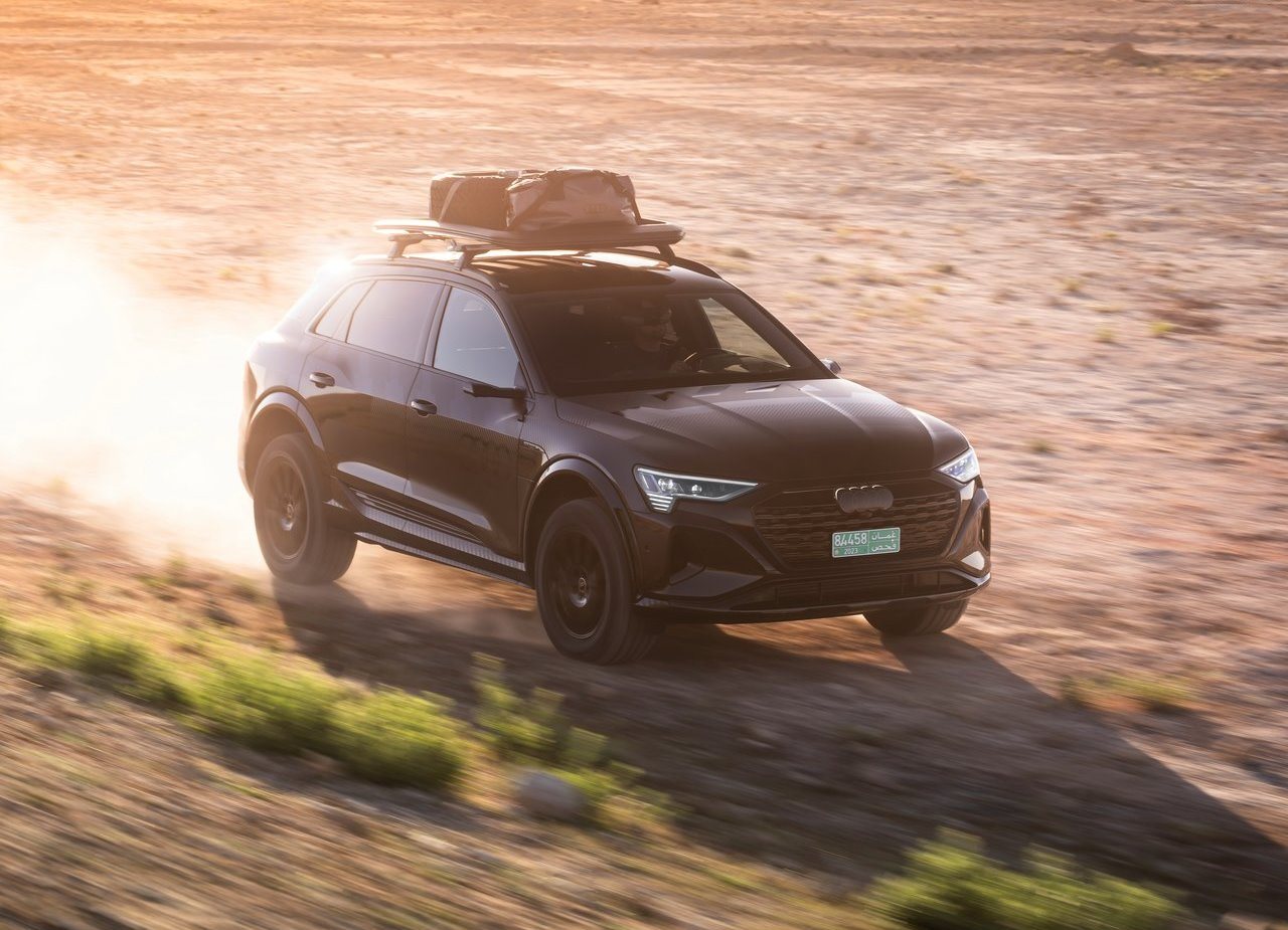 2024 - AUDI Q8 E-TRON EDITION DAKAR, foto 8