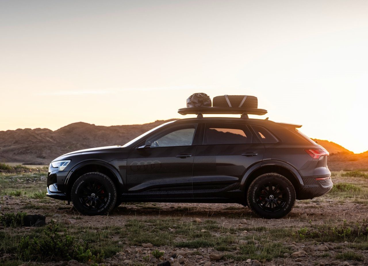 2024 - AUDI Q8 E-TRON EDITION DAKAR, foto 14