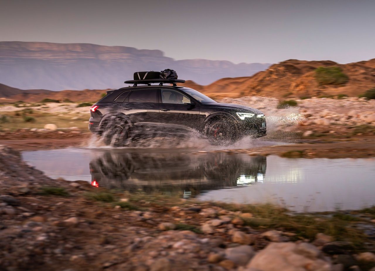 2024 - AUDI Q8 E-TRON EDITION DAKAR, foto 19