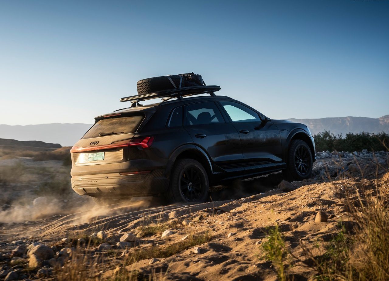 2024 - AUDI Q8 E-TRON EDITION DAKAR, foto 30