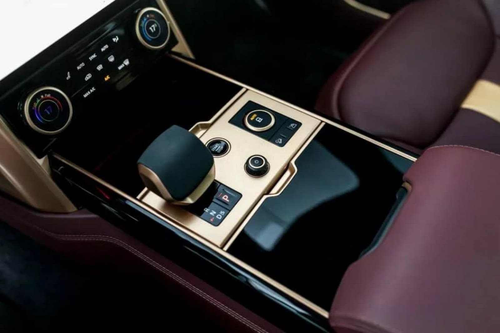 2024 - RANGE ROVER VOGUE RV 650 BY MANHART, foto 11