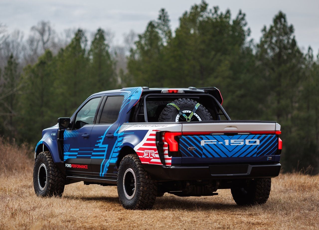 FORD F-150 LIGHTNING SWITCHGEAR CONCEPT, foto 8