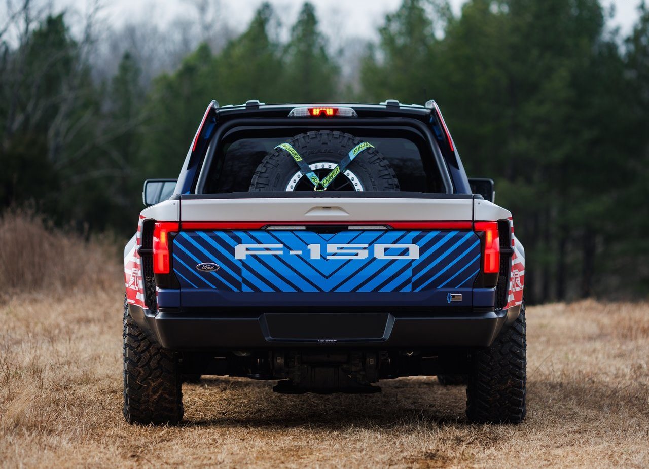 FORD F-150 LIGHTNING SWITCHGEAR CONCEPT, foto 10