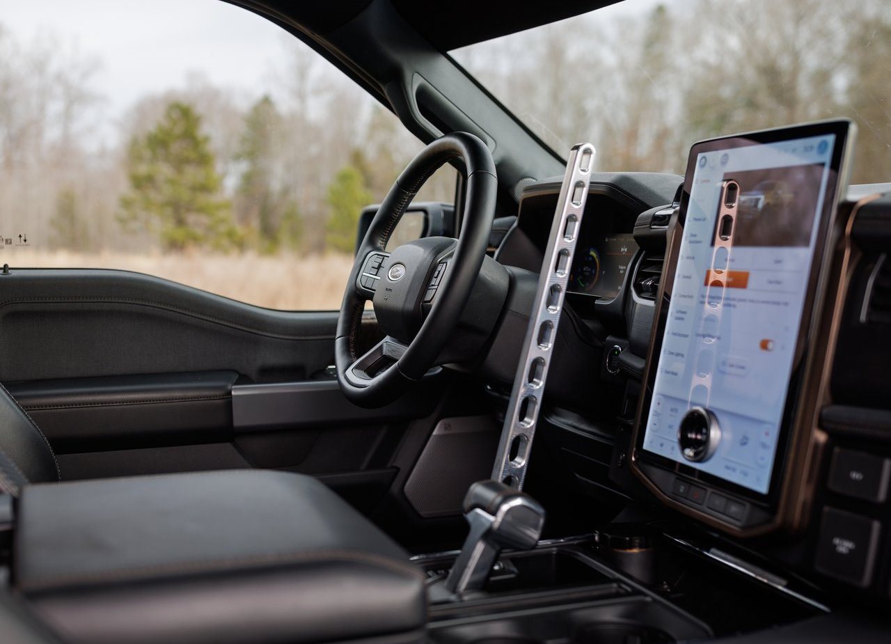 FORD F-150 LIGHTNING SWITCHGEAR CONCEPT, foto 11