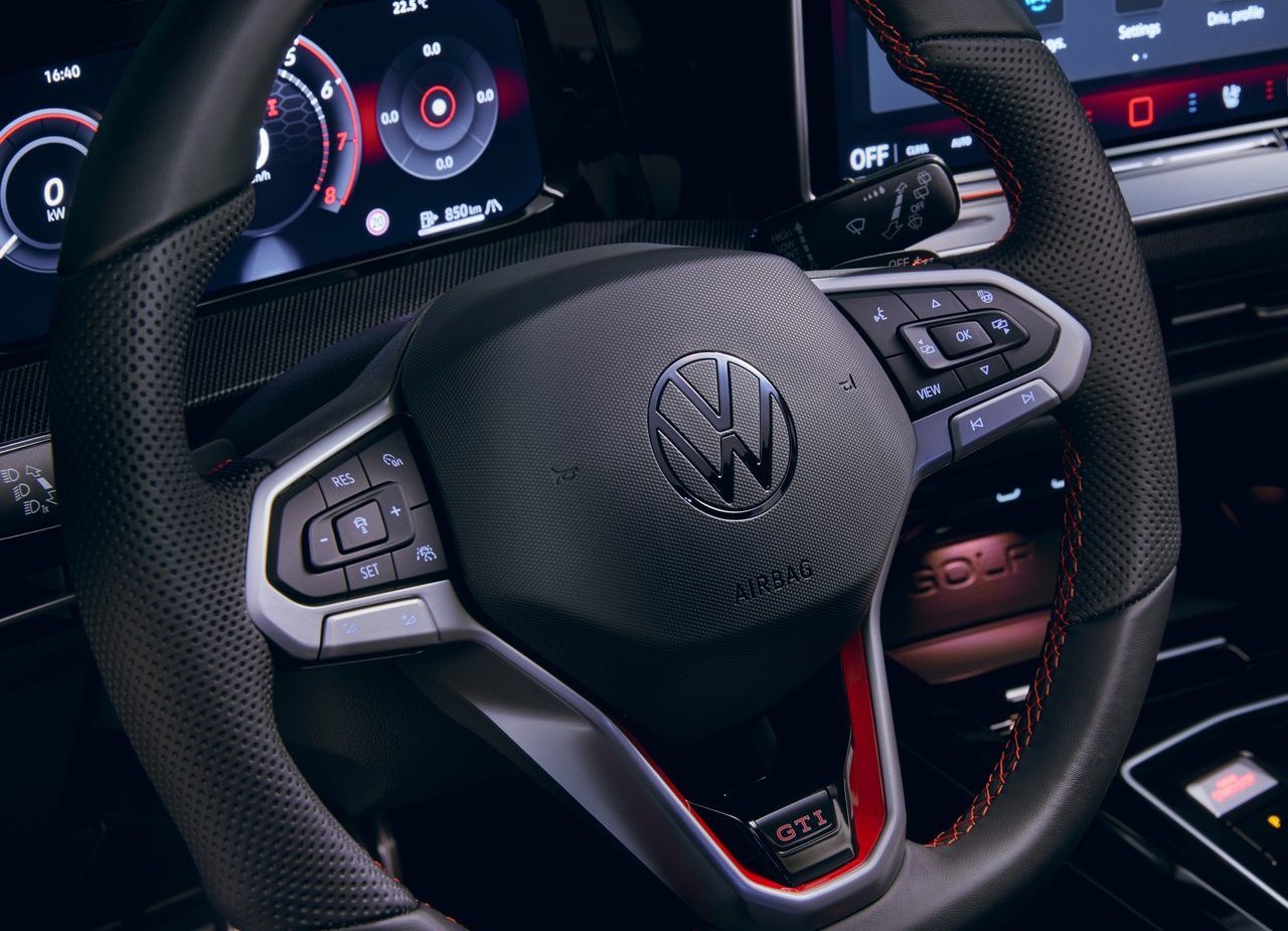 2024 - VOLKSWAGEN GOLF GTI, foto 12