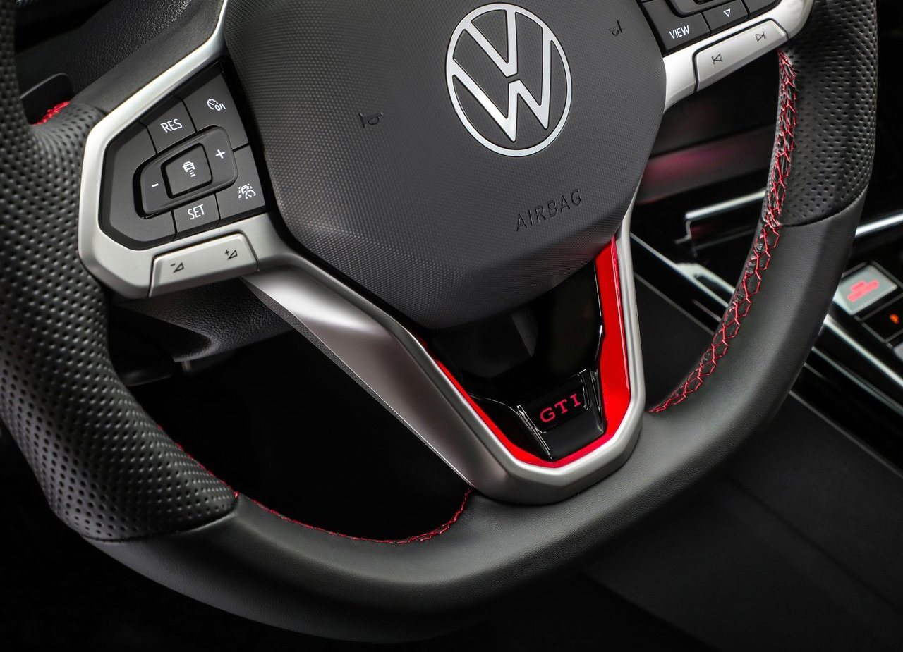 2024 - VOLKSWAGEN GOLF GTI, foto 13