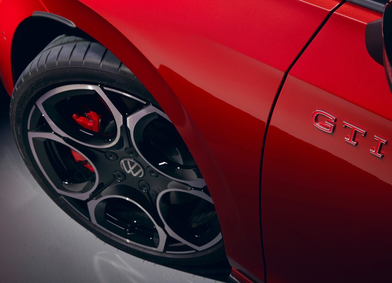 2024 - VOLKSWAGEN GOLF GTI, foto 20