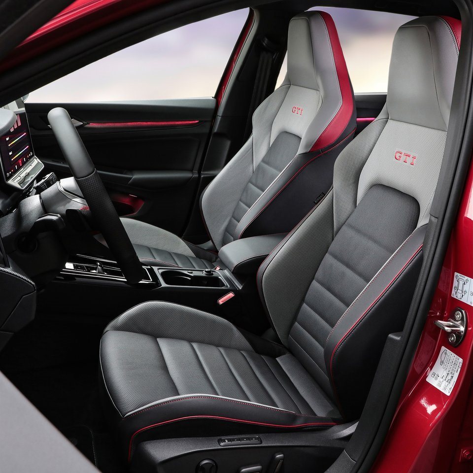 2024 - VOLKSWAGEN GOLF GTI, foto 21