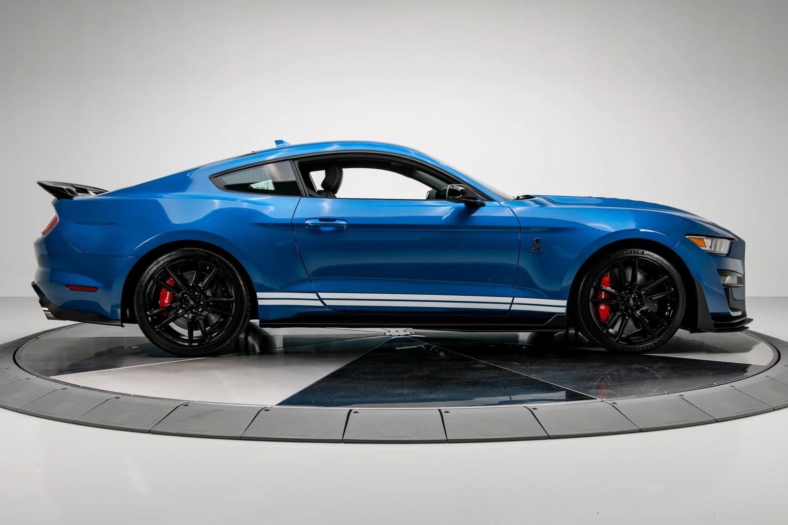2020 - FORD MUSTANG SHELBY GT500 FP BLUE, foto 9
