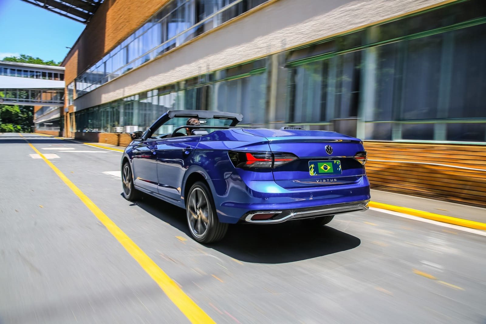 VOLKSWAGEN VIRTUS CABRIO CONCEPT, foto 2