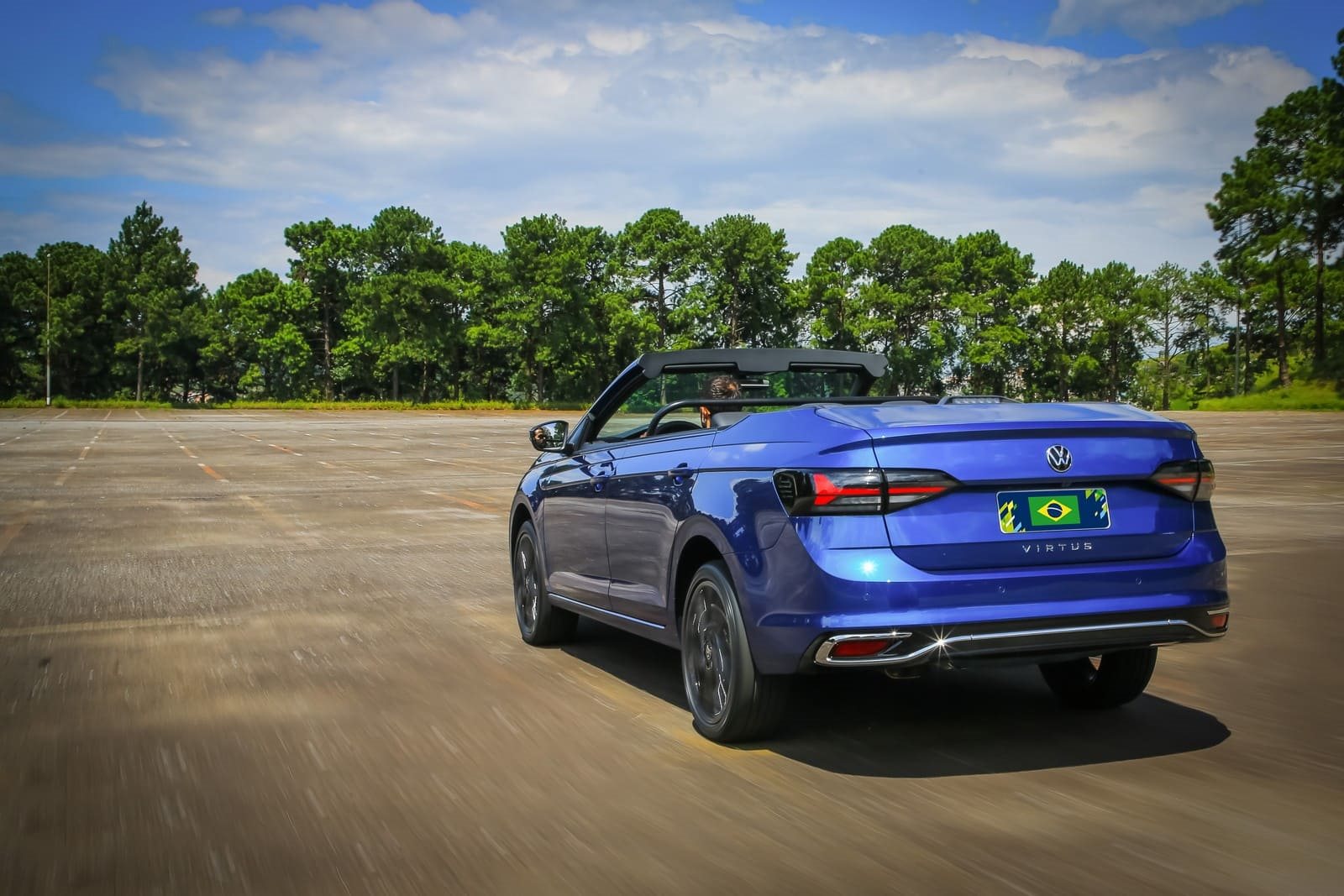 VOLKSWAGEN VIRTUS CABRIO CONCEPT, foto 7