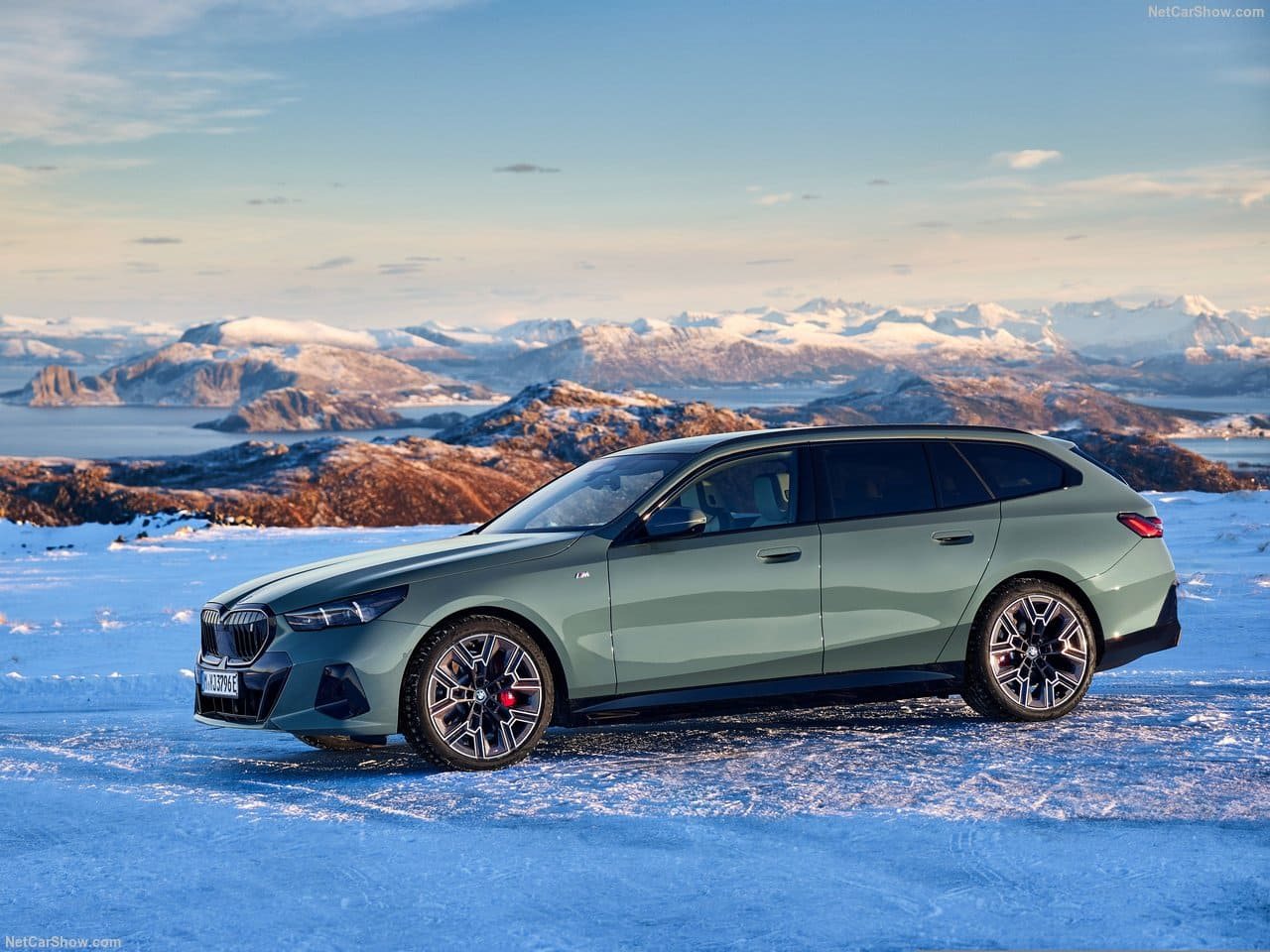 2025 - BMW i5 TOURING, foto 14