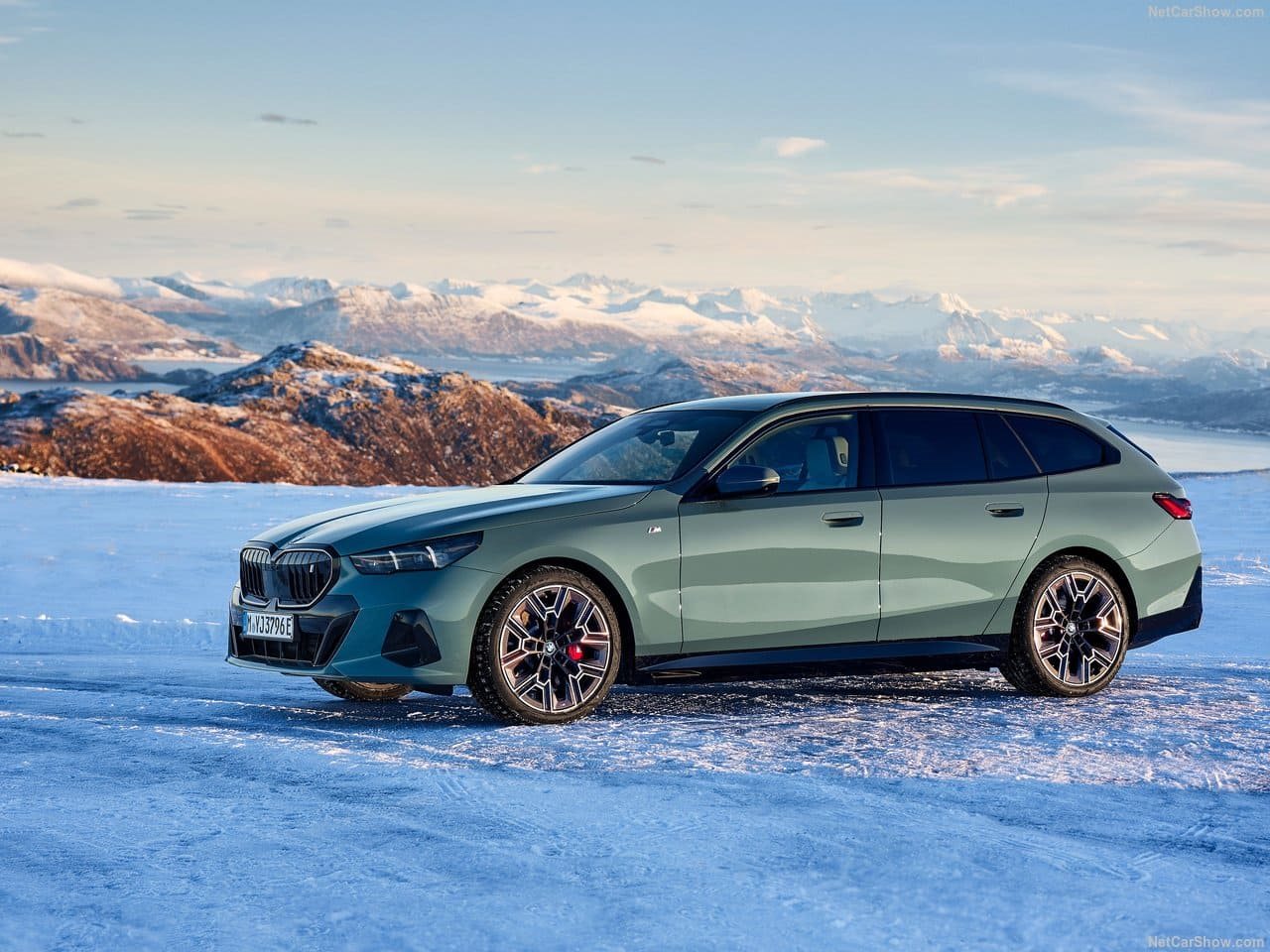 2025 - BMW i5 TOURING, foto 15