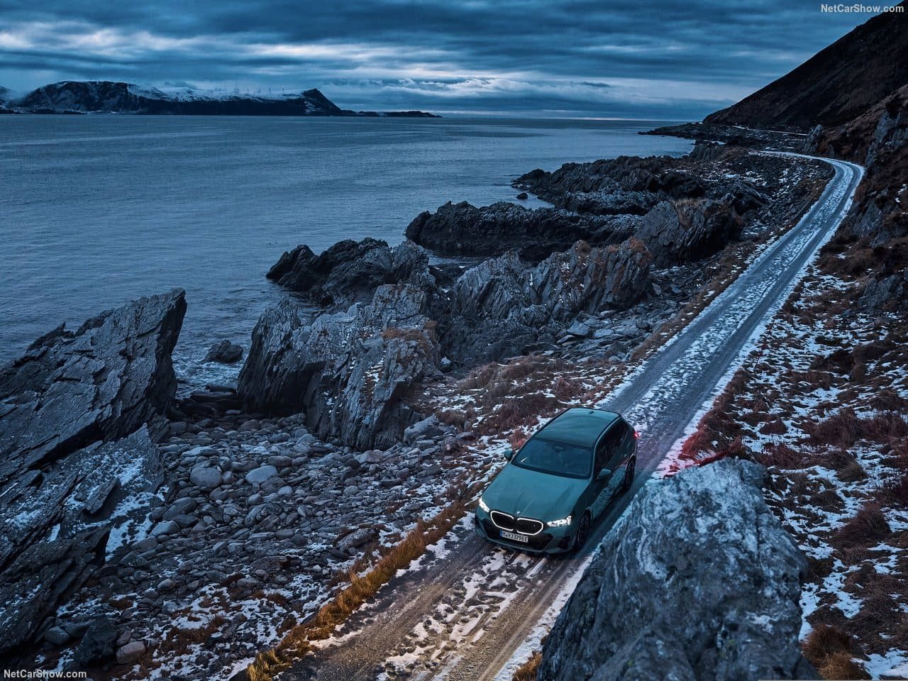 2025 - BMW i5 TOURING, foto 19
