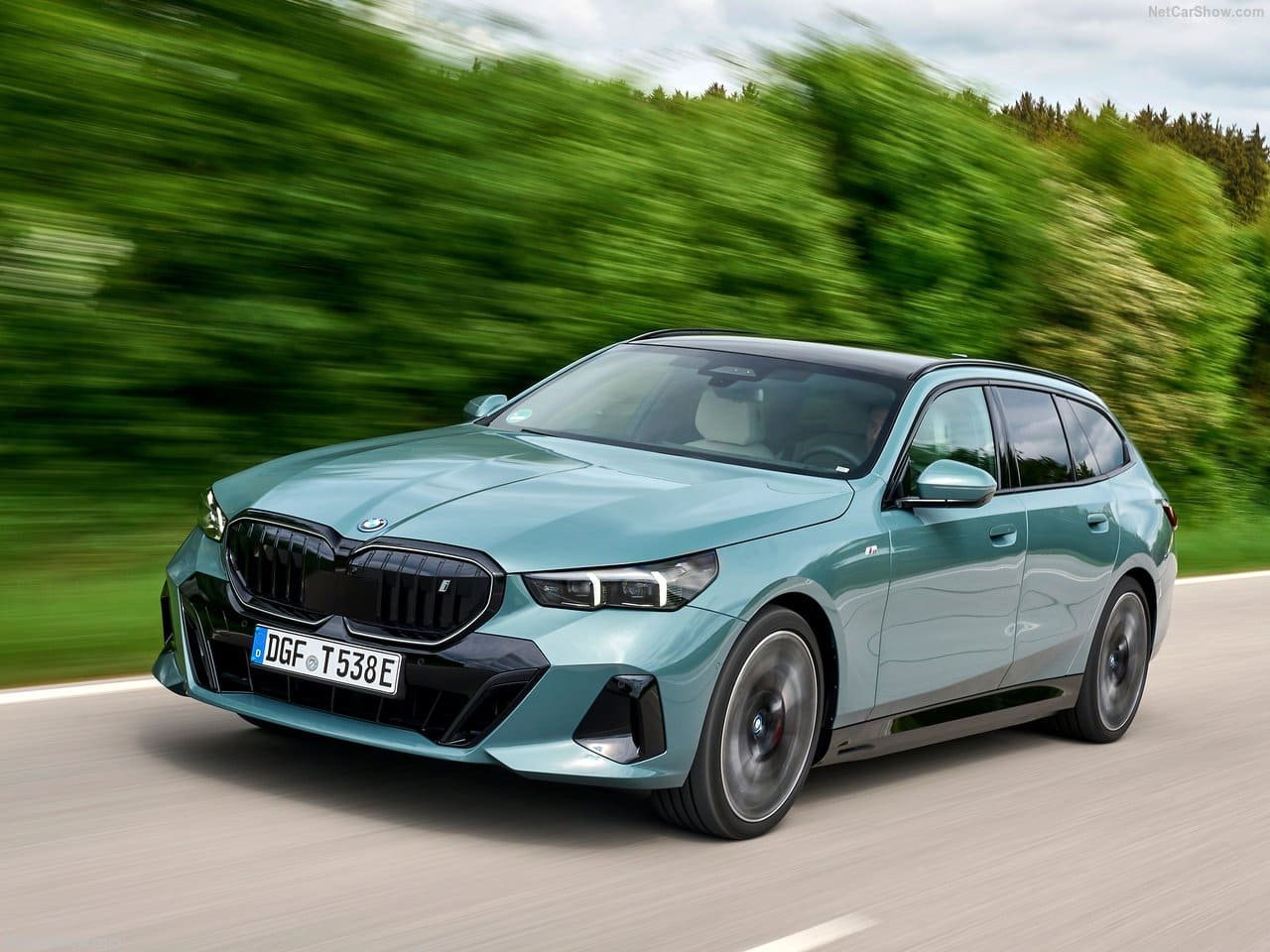 2025 - BMW i5 TOURING, foto 21