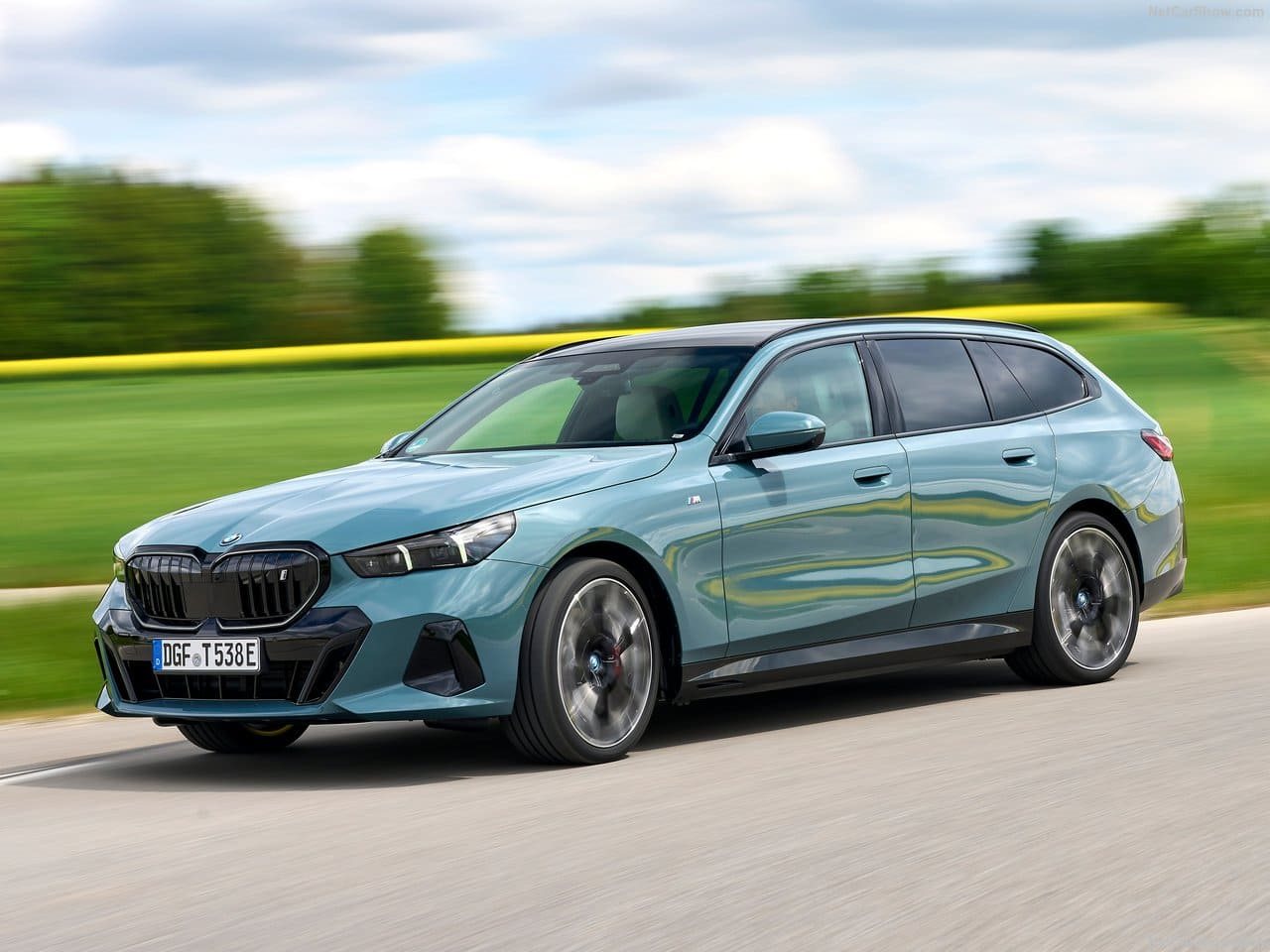2025 - BMW i5 TOURING, foto 23