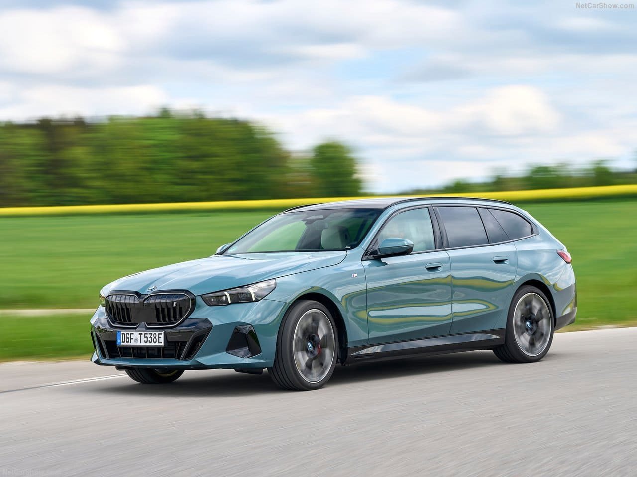 2025 - BMW i5 TOURING, foto 24