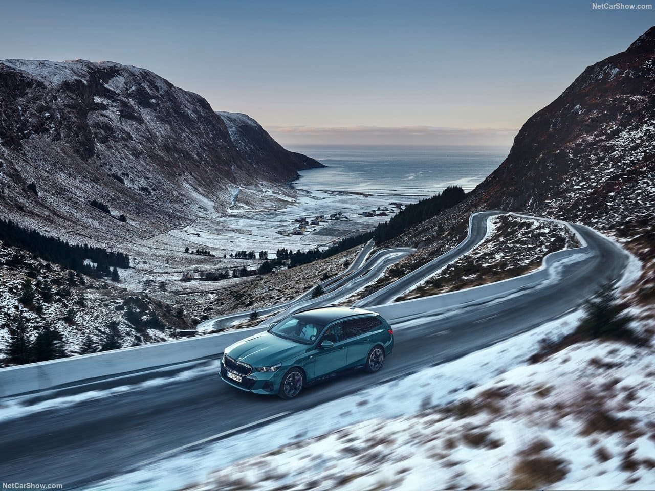 2025 - BMW i5 TOURING, foto 26