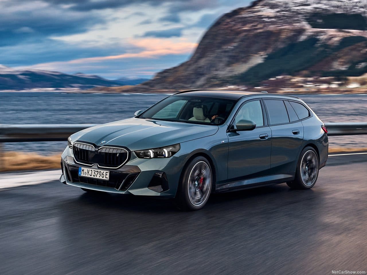 2025 - BMW i5 TOURING, foto 29