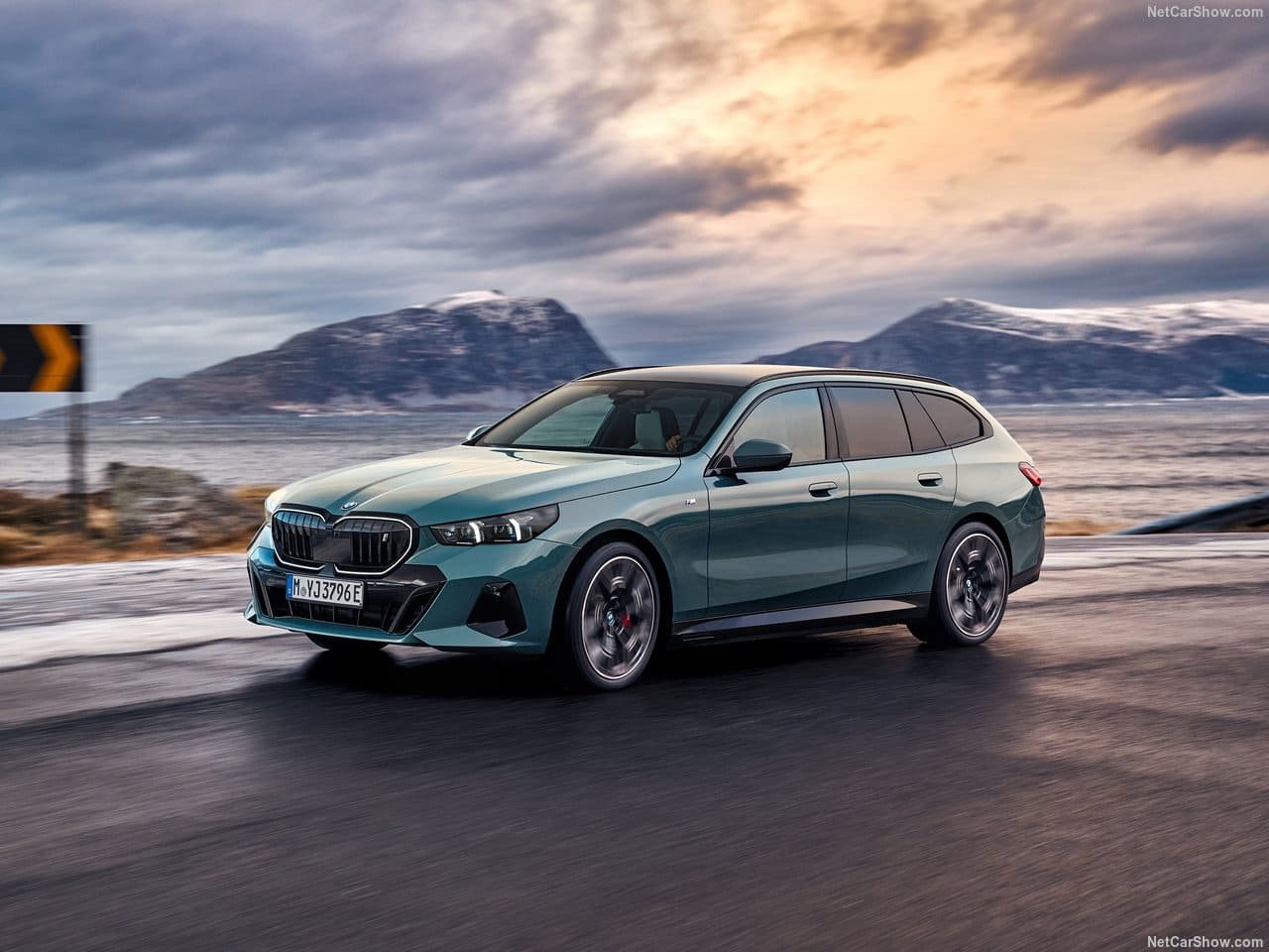 2025 - BMW i5 TOURING, foto 30