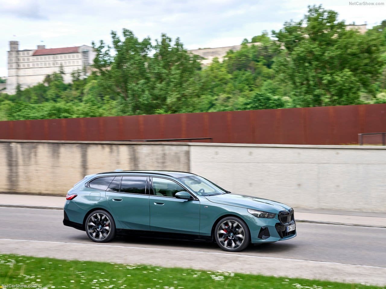 2025 - BMW i5 TOURING, foto 41