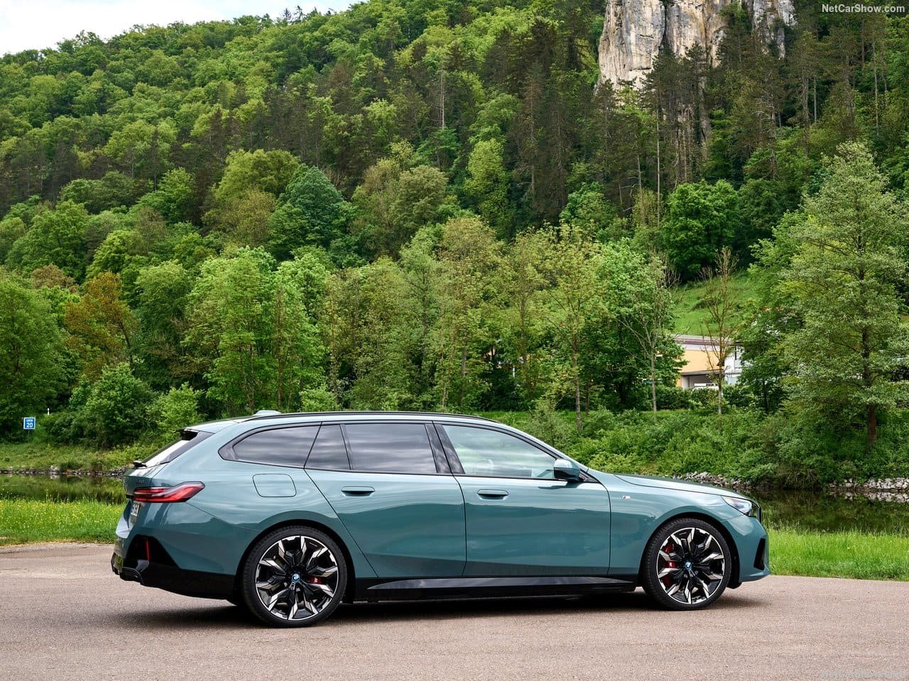 2025 - BMW i5 TOURING, foto 56