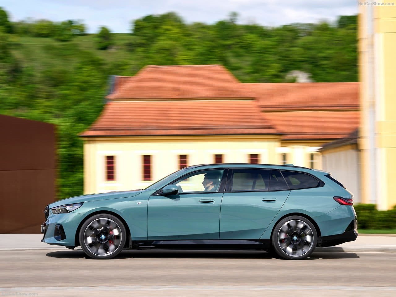 2025 - BMW i5 TOURING, foto 58