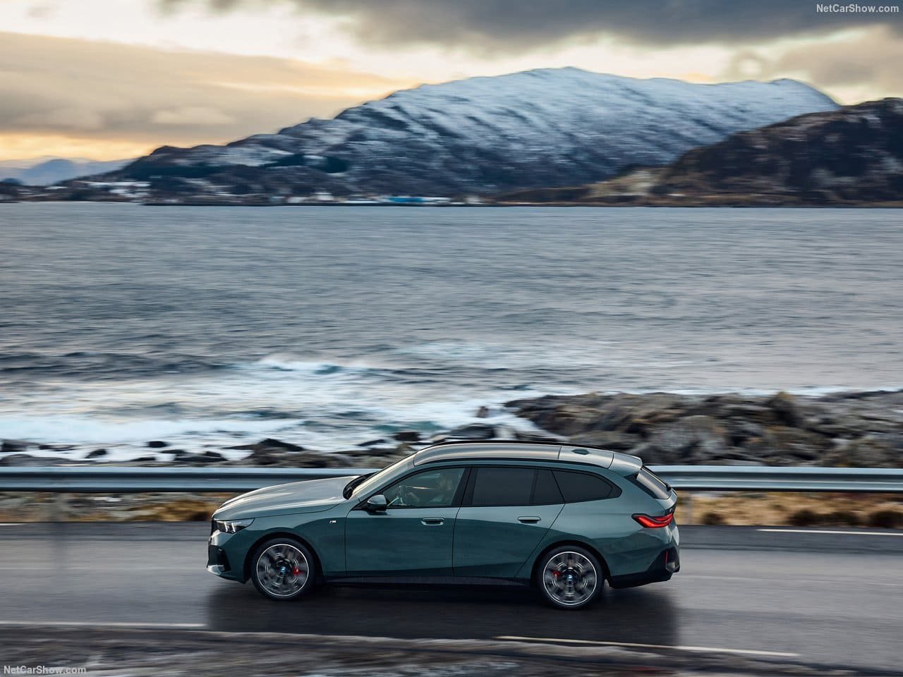 2025 - BMW i5 TOURING, foto 60
