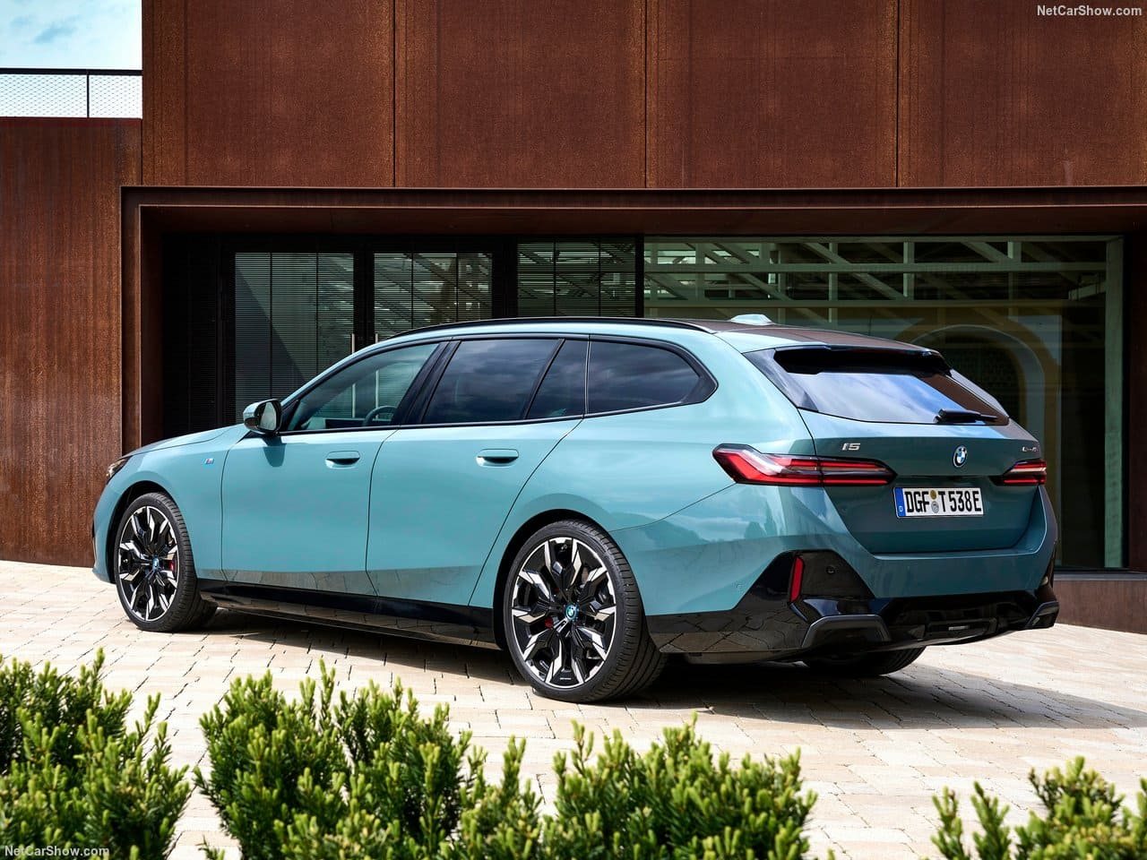 2025 - BMW i5 TOURING, foto 61