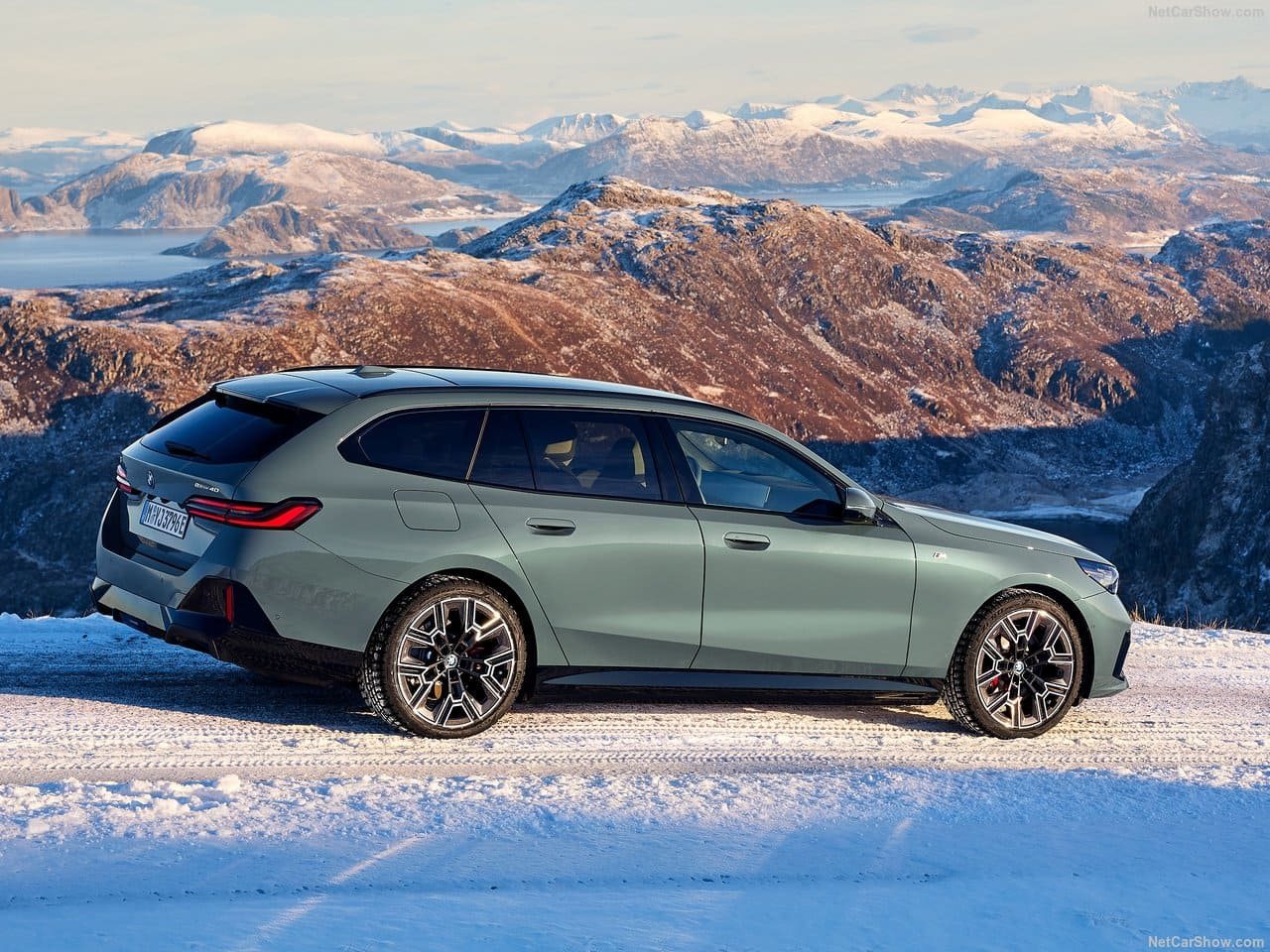 2025 - BMW i5 TOURING, foto 90