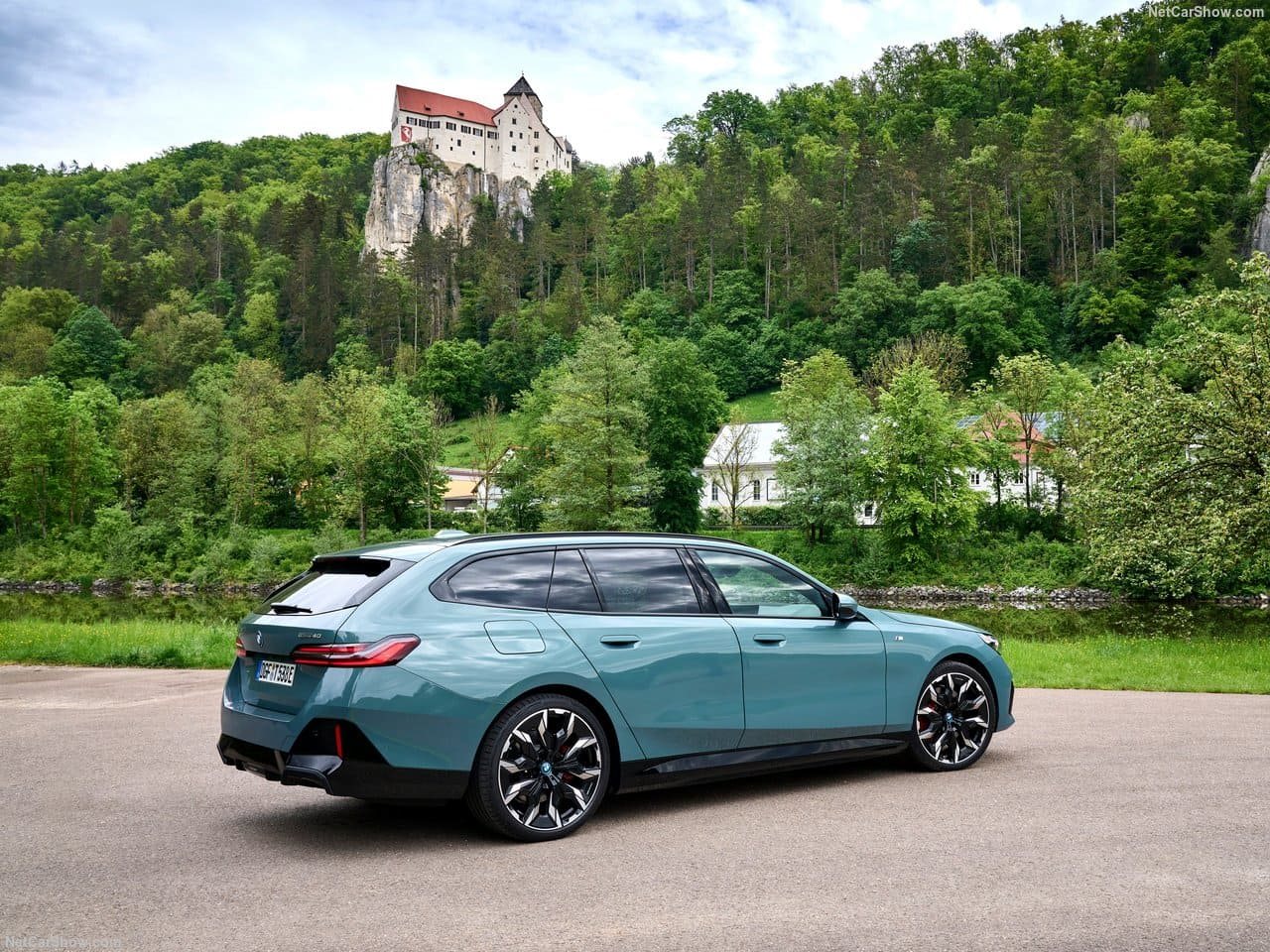 2025 - BMW i5 TOURING, foto 98