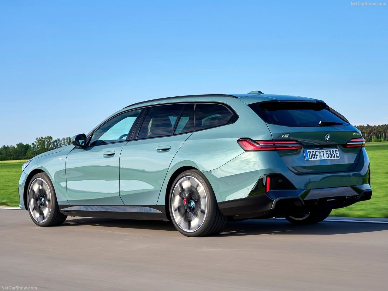 2025 - BMW i5 TOURING, foto 123