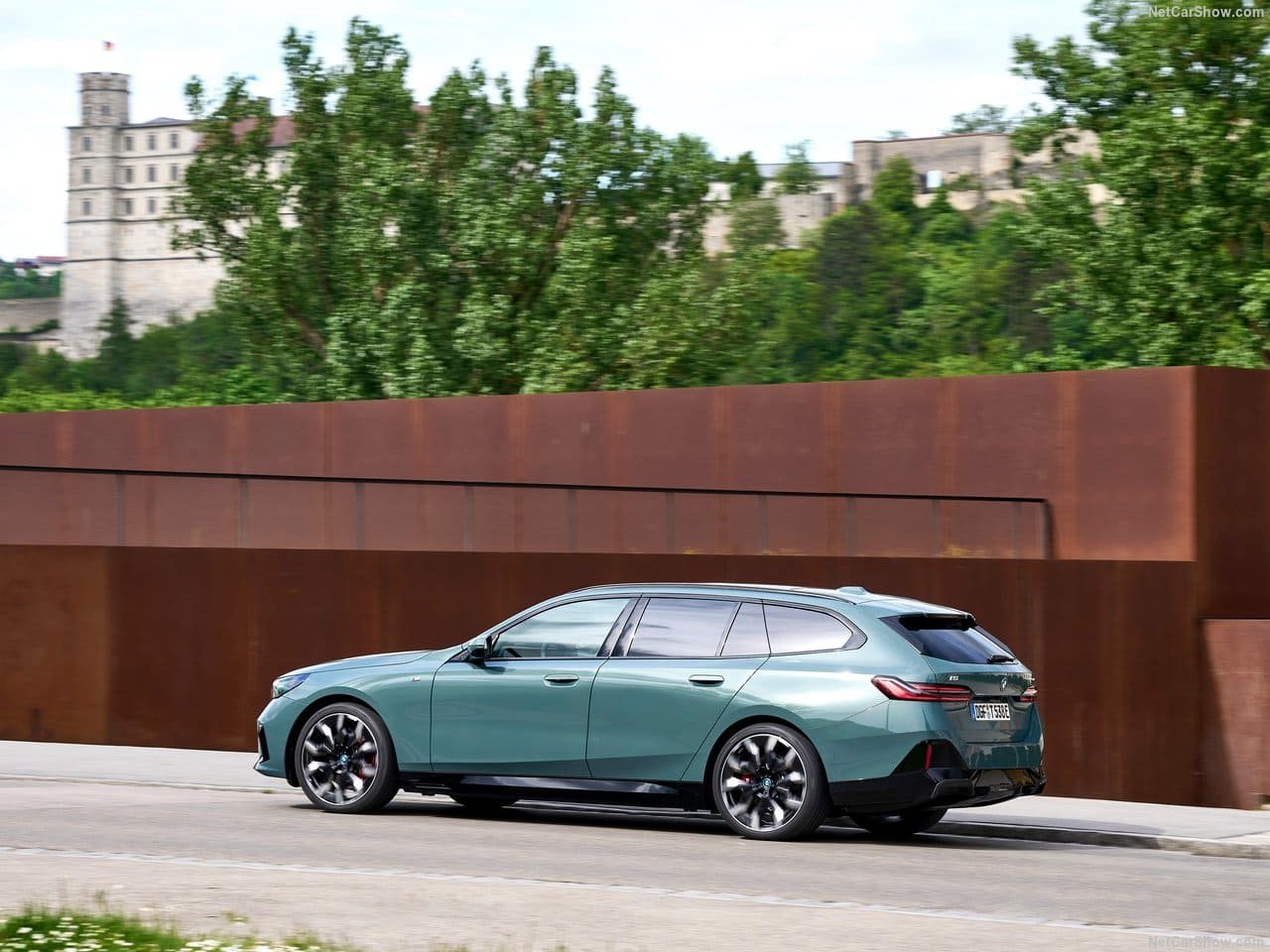 2025 - BMW i5 TOURING, foto 124