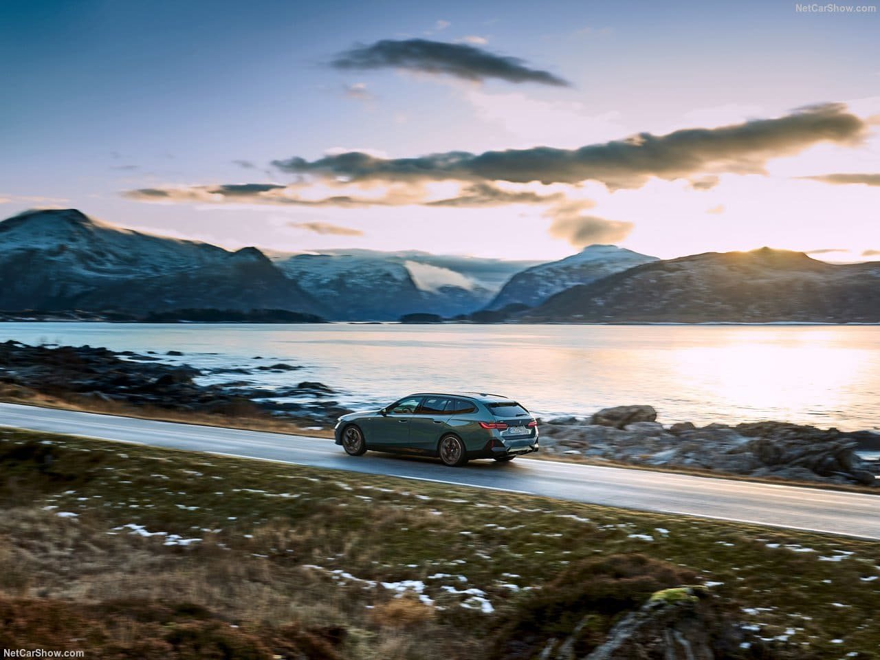 2025 - BMW i5 TOURING, foto 125