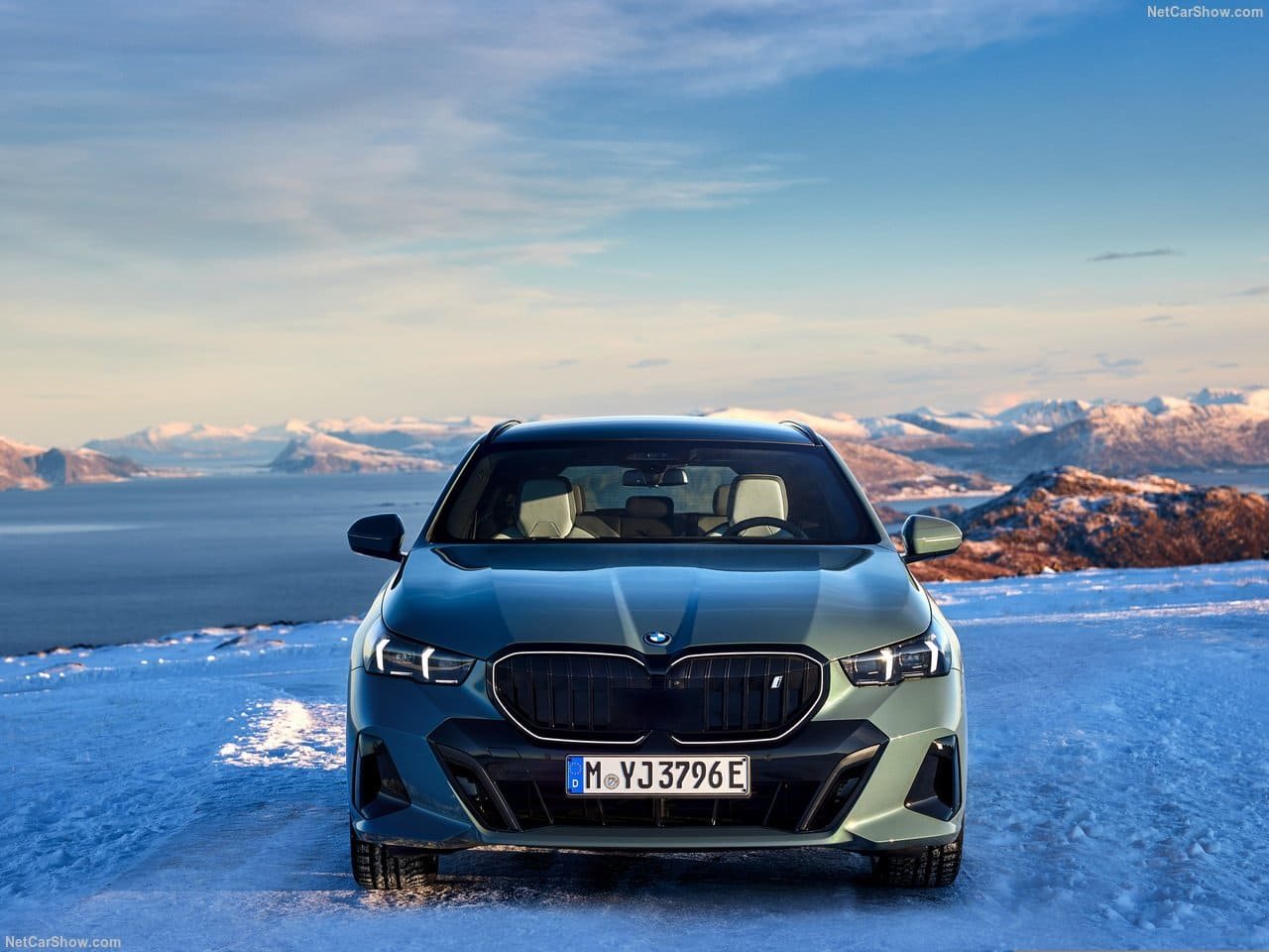 2025 - BMW i5 TOURING, foto 131