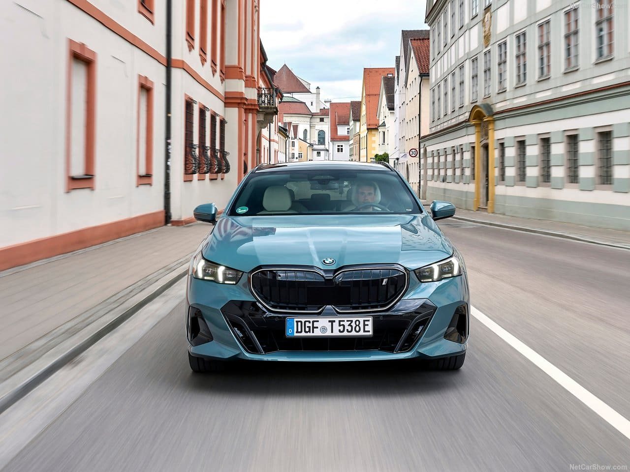 2025 - BMW i5 TOURING, foto 135