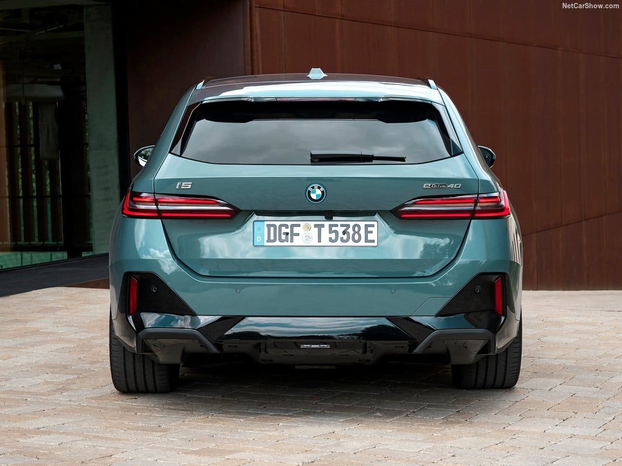 2025 - BMW i5 TOURING, foto 138