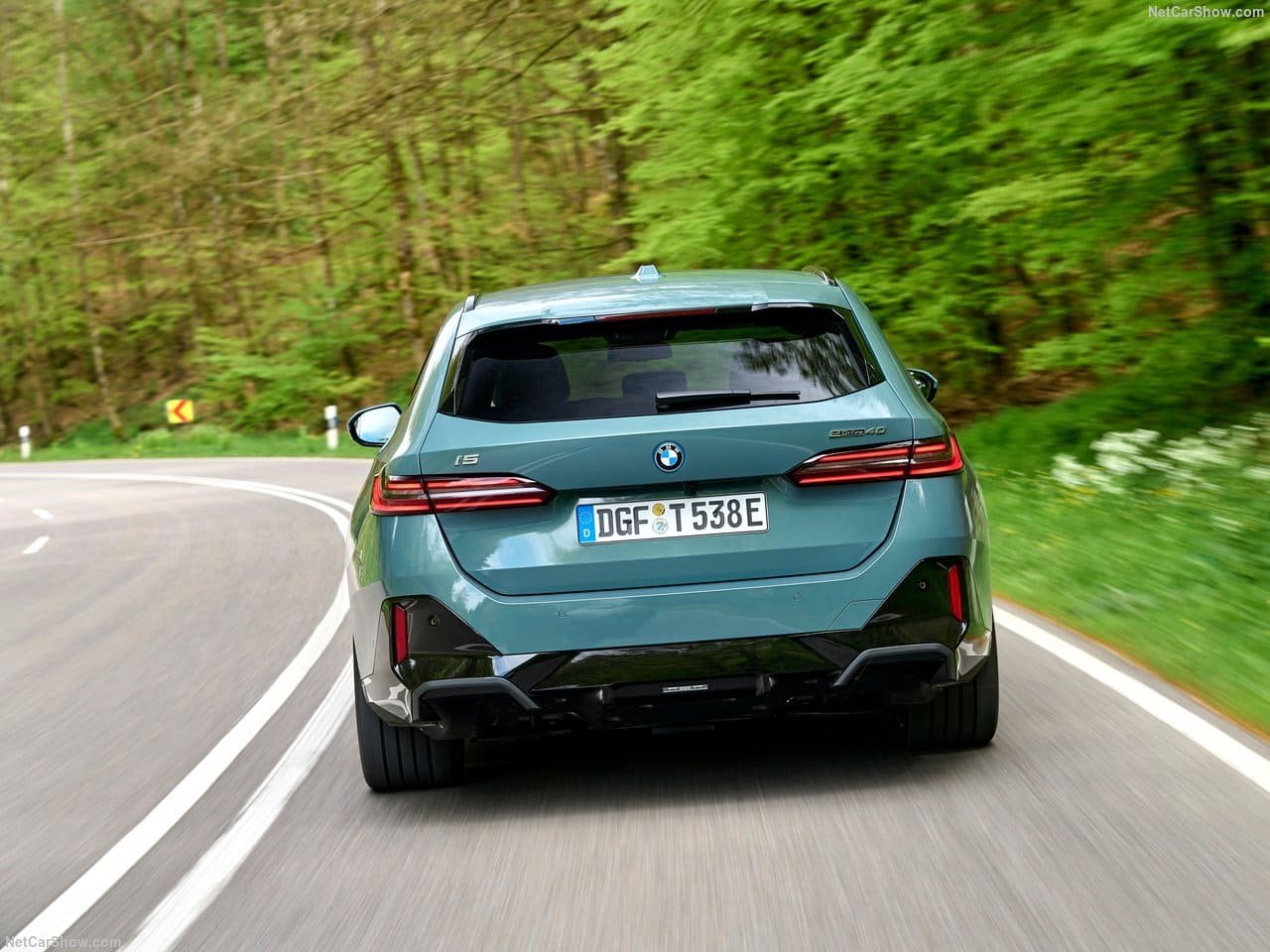 2025 - BMW i5 TOURING, foto 144
