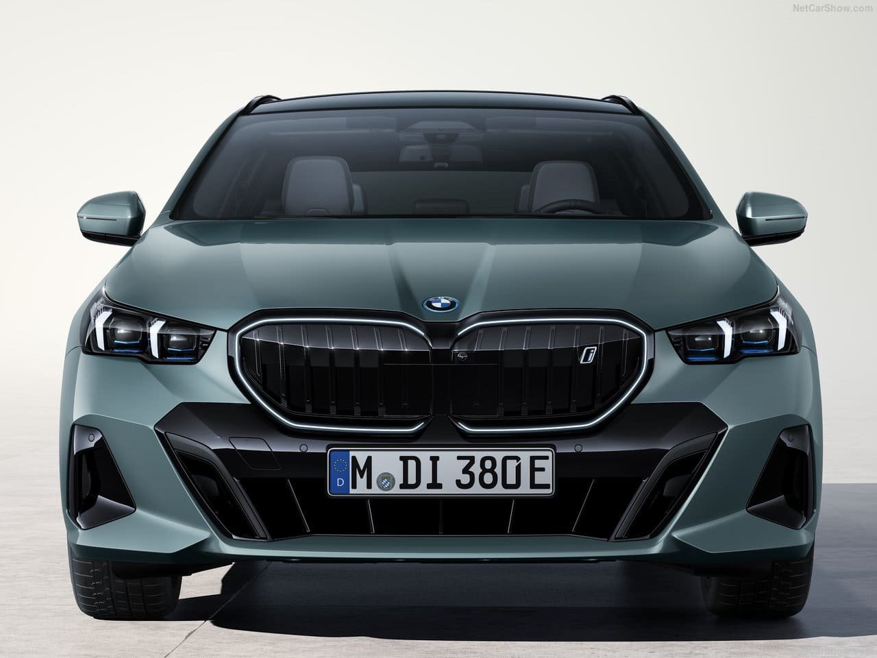 2025 - BMW i5 TOURING, foto 154