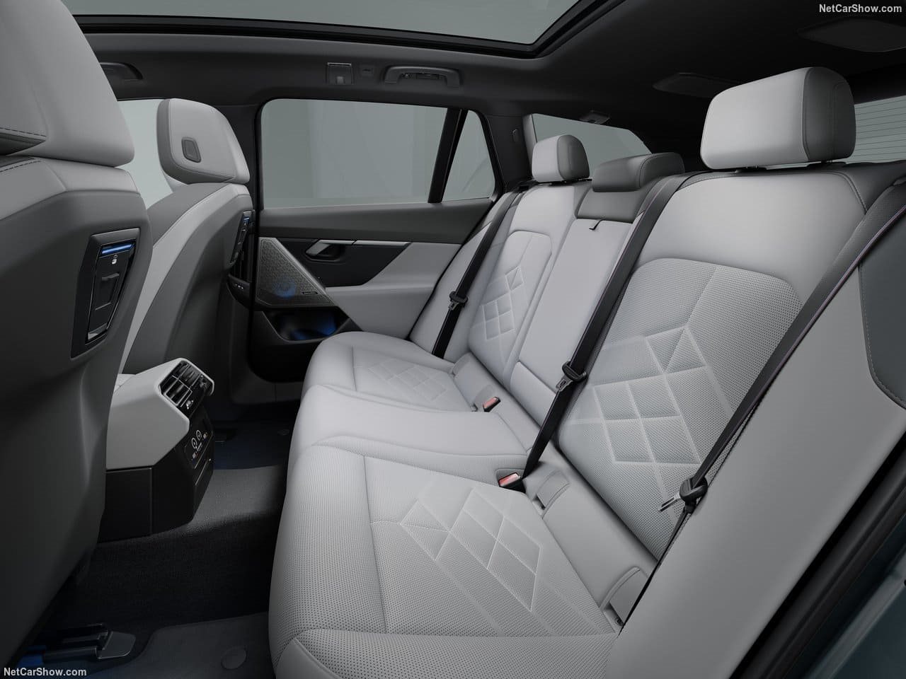 2025 - BMW i5 TOURING, foto 161