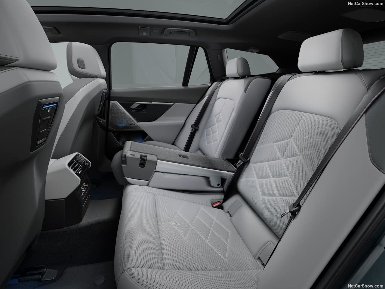 2025 - BMW i5 TOURING, foto 162