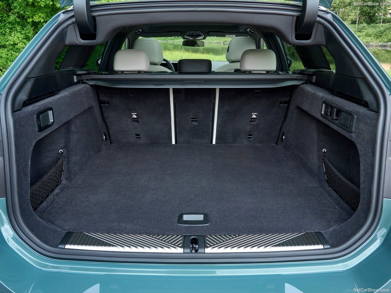 2025 - BMW i5 TOURING, foto 171